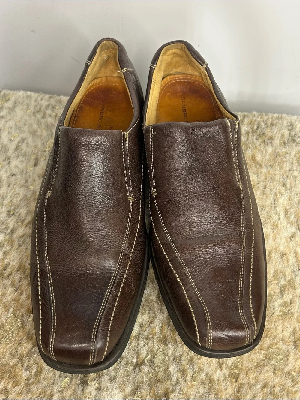Sandro Moscoloni classic sophisticated